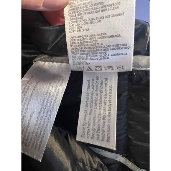 Andrew Marc Women’s Long Jacket Lightweight Hooded Down Quilted Black Medium - Picture 15 of 16